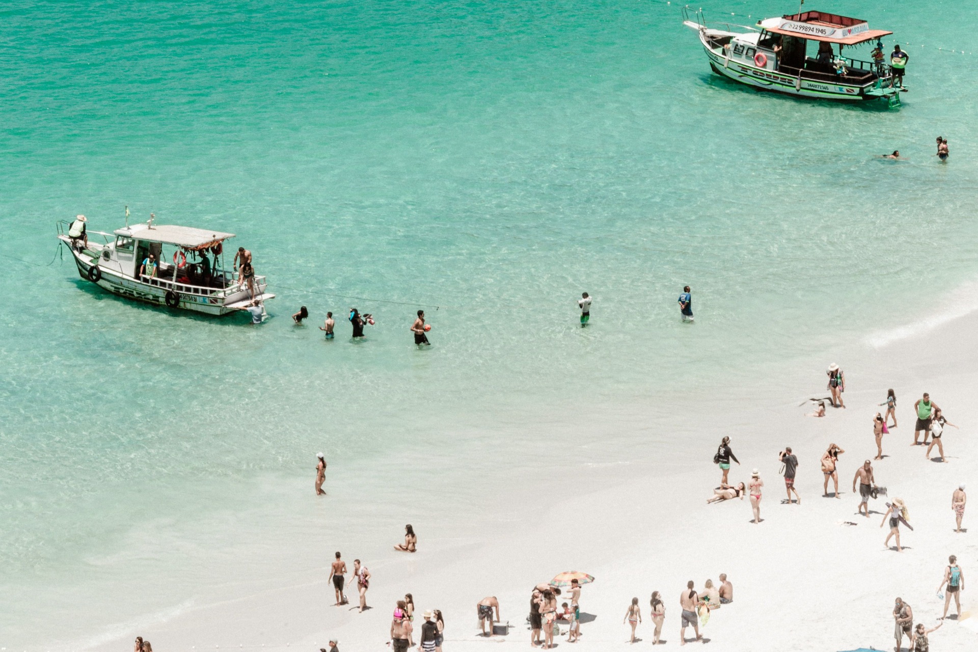 Arraial do Cabo Venha conhecer a exuberância desse azul