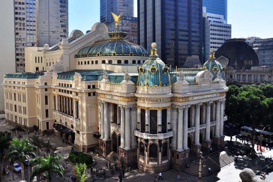 Theatro Municipal: Uma Noite de Gala no Coração do Rio