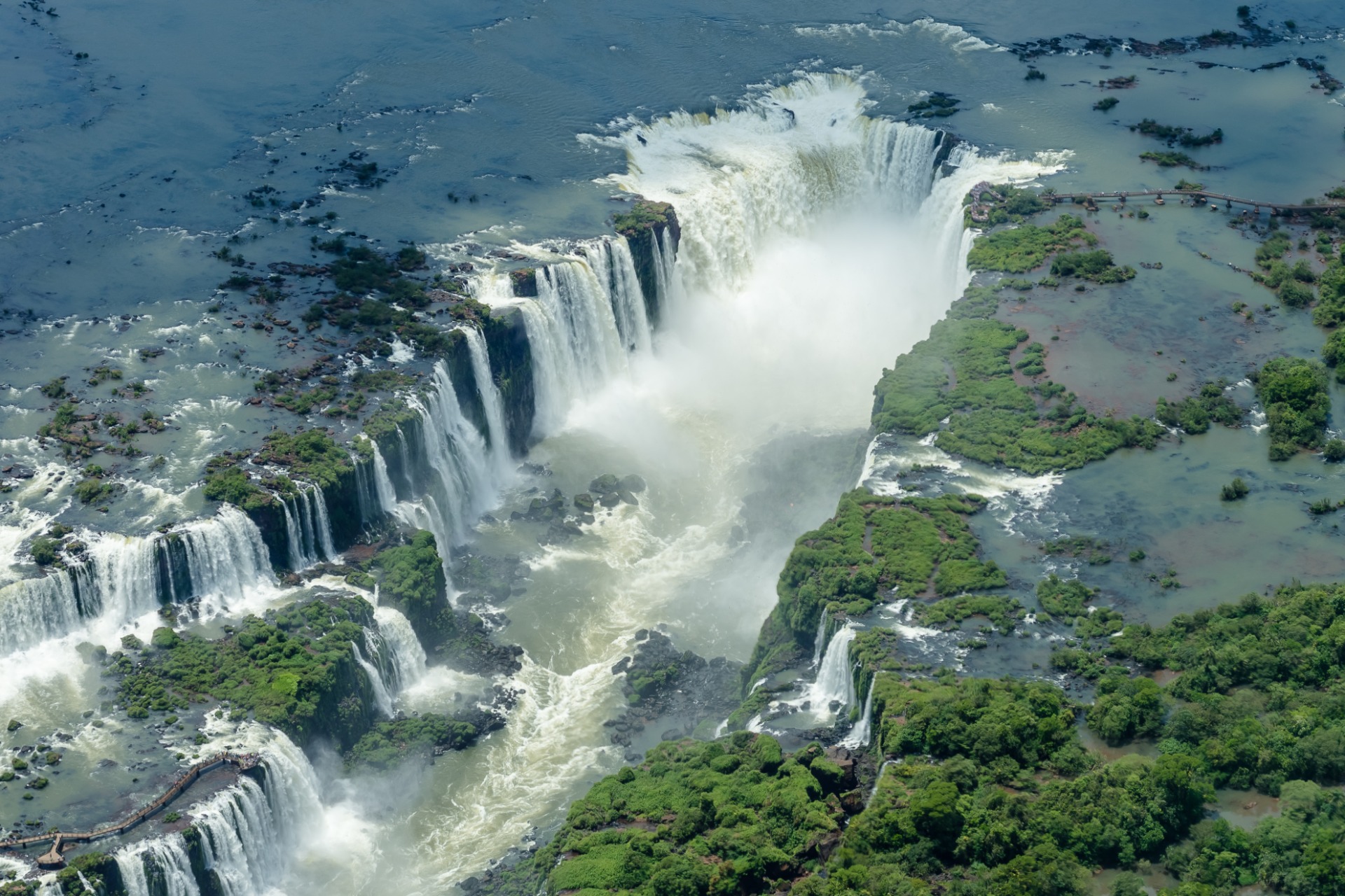 Cataratas do Iguaçu Rio de Janeiro é o portão de entrada do Brasil